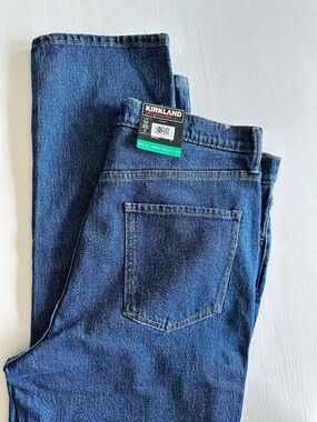 NEW Kirkland Jeans, size 12